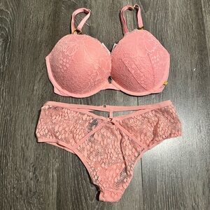 Bra and panty Victoria secret